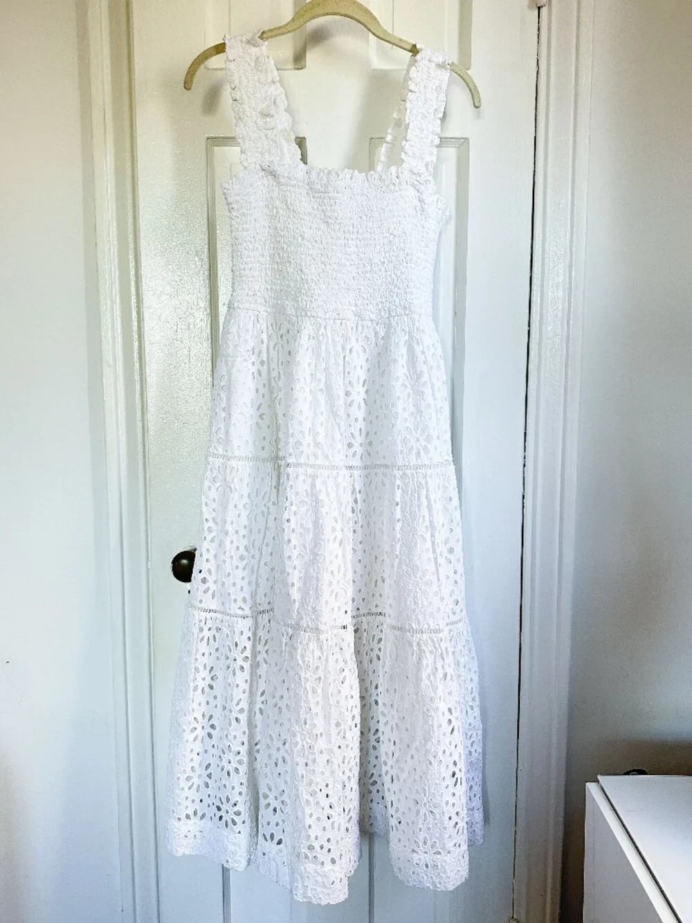 NWOT Change of Scenery Kristen Dress Fresh White Seaside Eyelet - XS/S - Picture 3 of 6